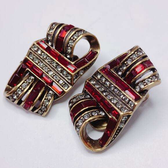 Heidi Daus Ribbon Candy Swarovski Red Rhinestone Holiday Clip On Earrings - Picture 5 of 11